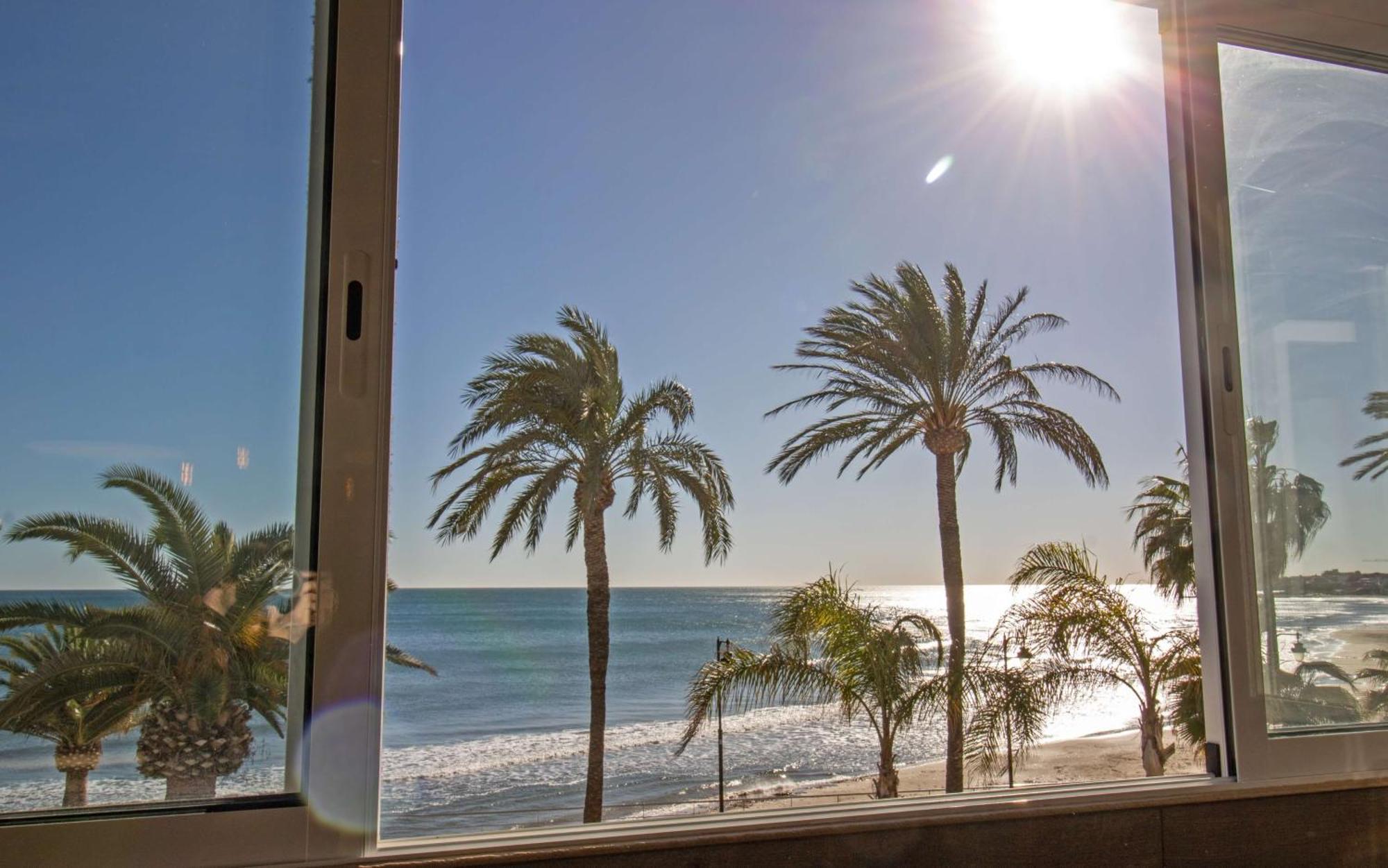 Luxury Beach House - Primera Linea Playa Cargador Albert Villas Alcossebre Exterior foto